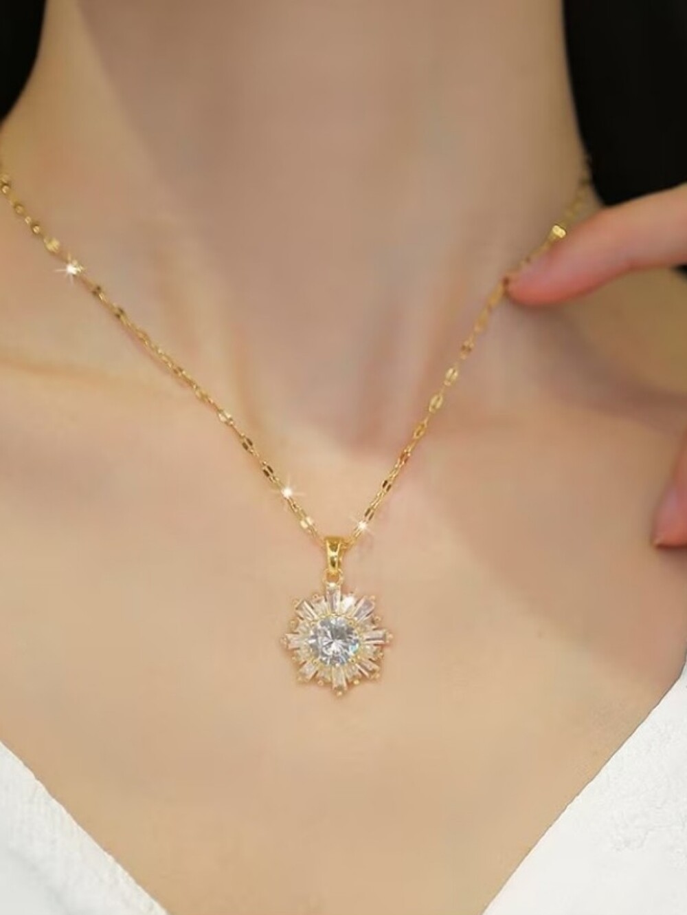 NEW! 14k Gold Plated Elegant CZ Sunburst Pendant Necklace- Women's Jewelry
